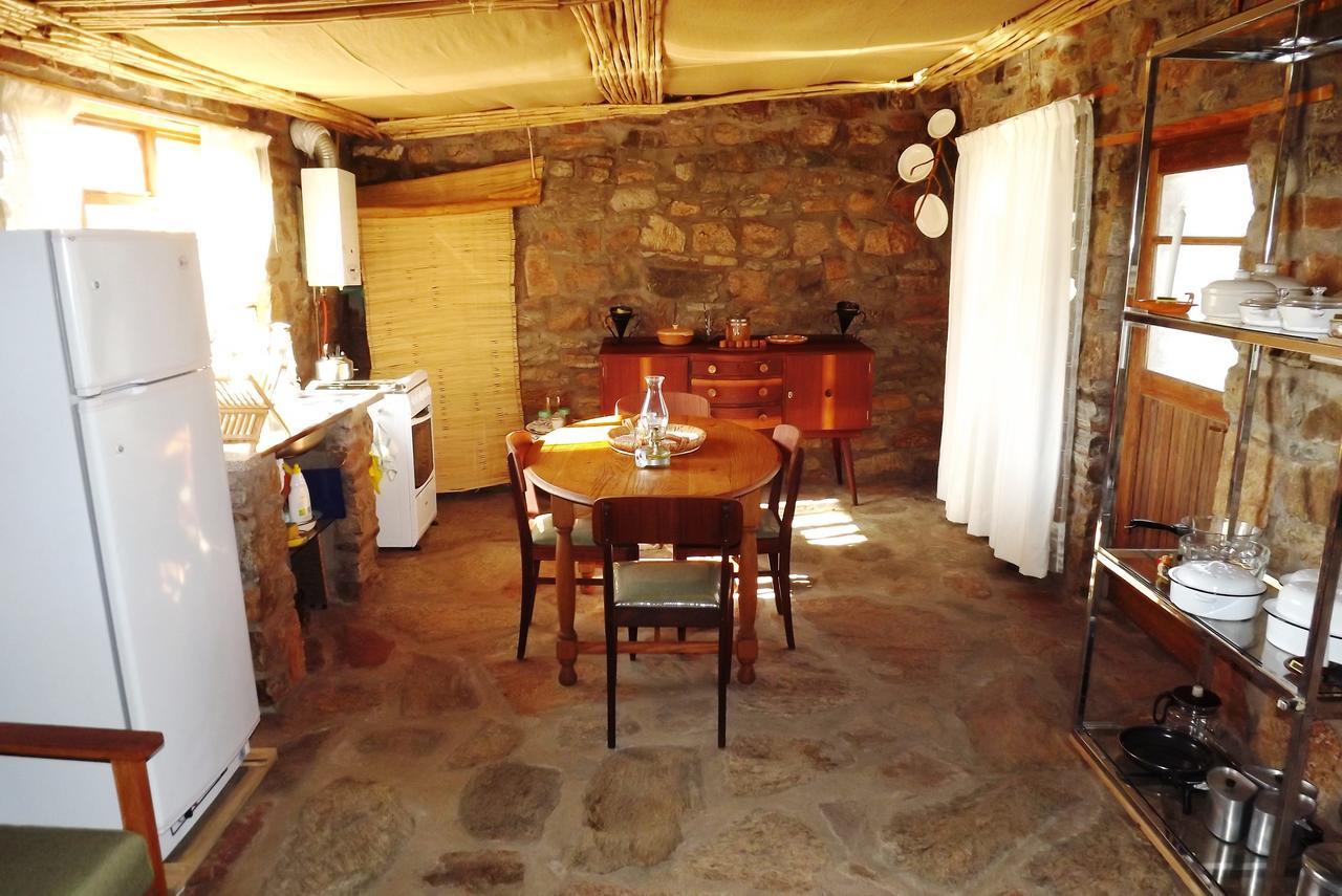 Verbe Farm Accommodation Kamieskroon Eksteriør bilde