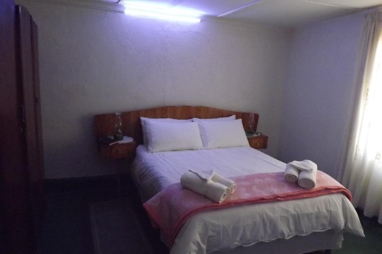 Verbe Farm Accommodation Kamieskroon Eksteriør bilde