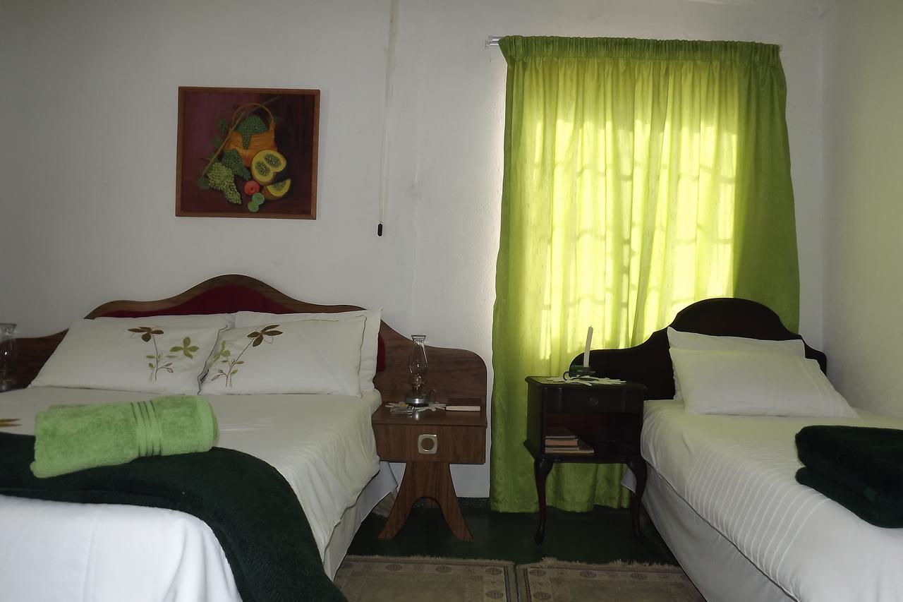 Verbe Farm Accommodation Kamieskroon Eksteriør bilde